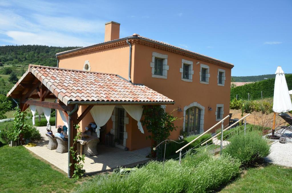Bed and Breakfast La Bastide De Fontaille Saint-Félicien Esterno foto